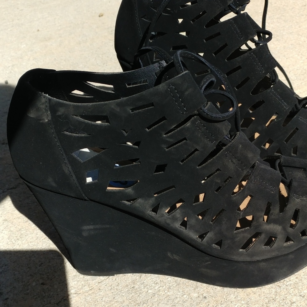Womens lace up platform heels